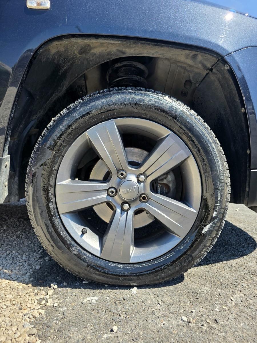 
								JEEP COMPASS 2.2 full									