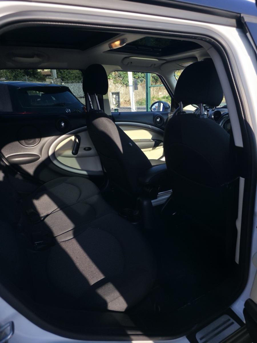 
								MINI COOPER SD COUNTRYMAN full									