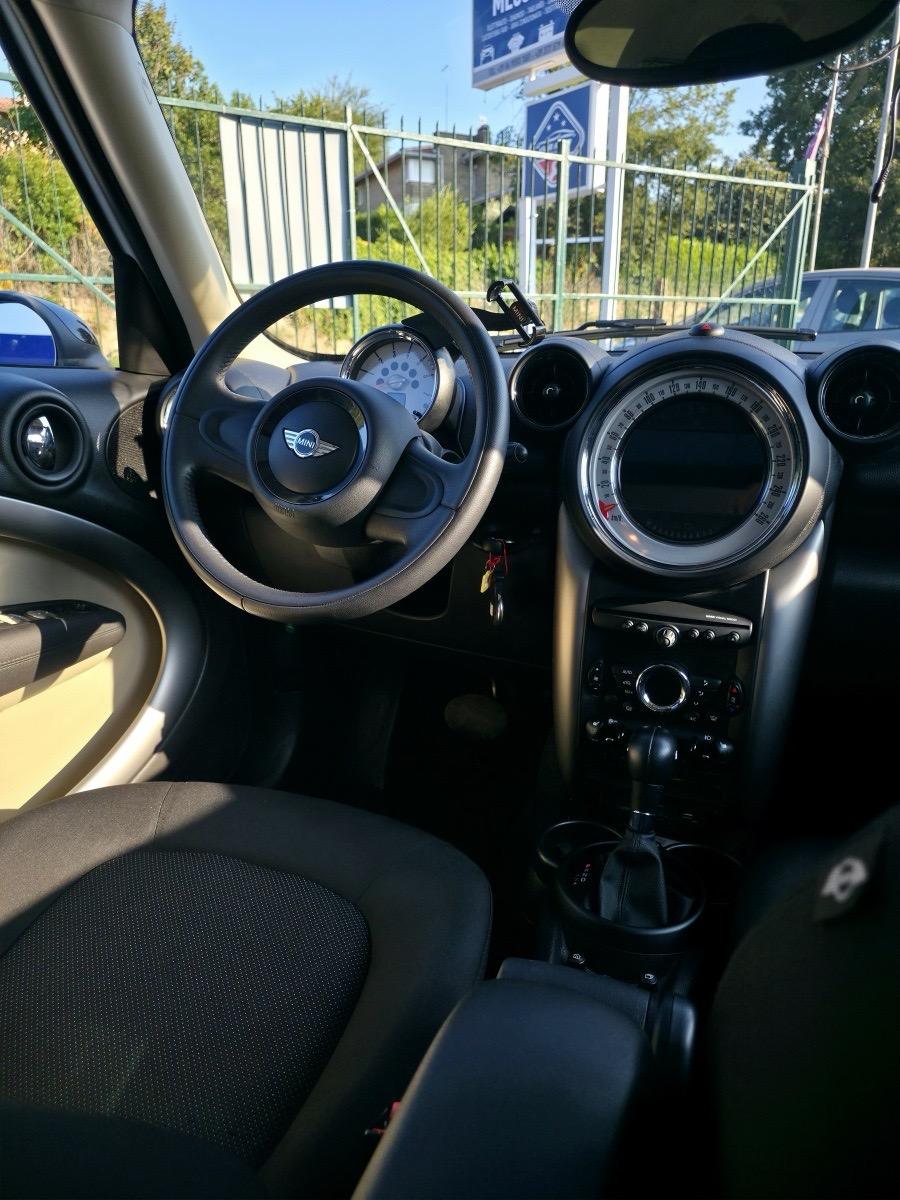 
								MINI COOPER SD COUNTRYMAN full									
