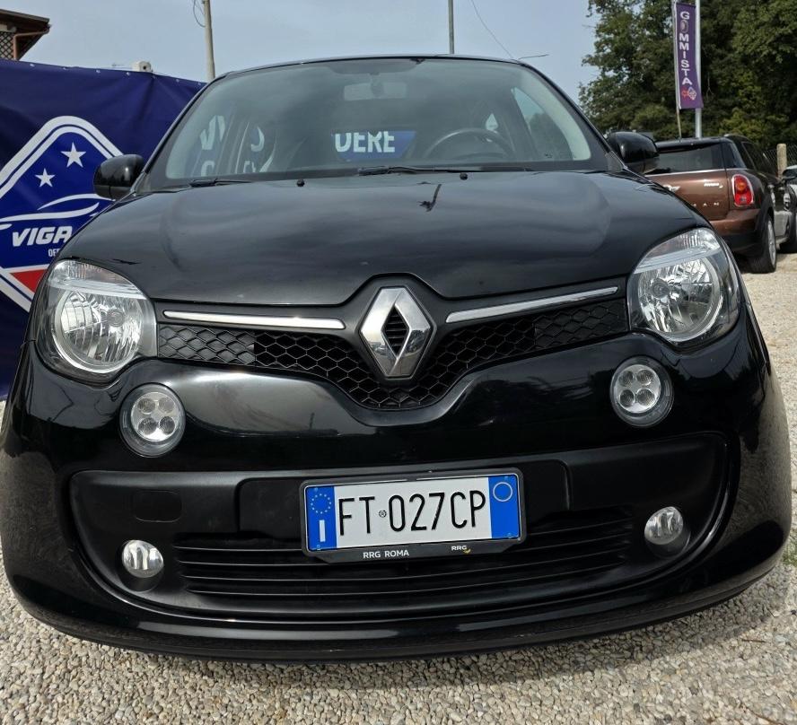 
								RENAULT TWINGO SCe full									