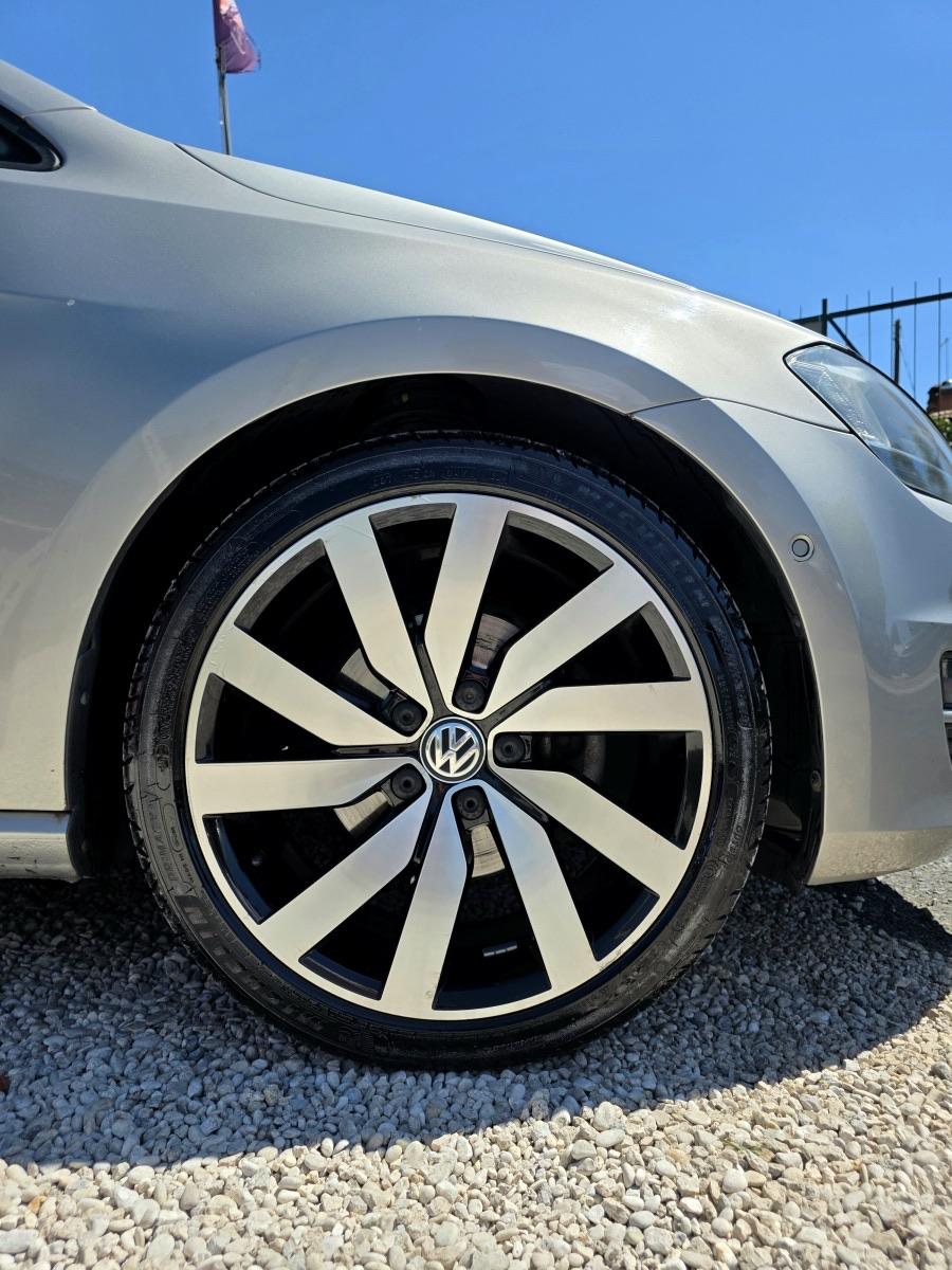 
								VOLKSWAGEN GOLF 7 2.0 TDI full									