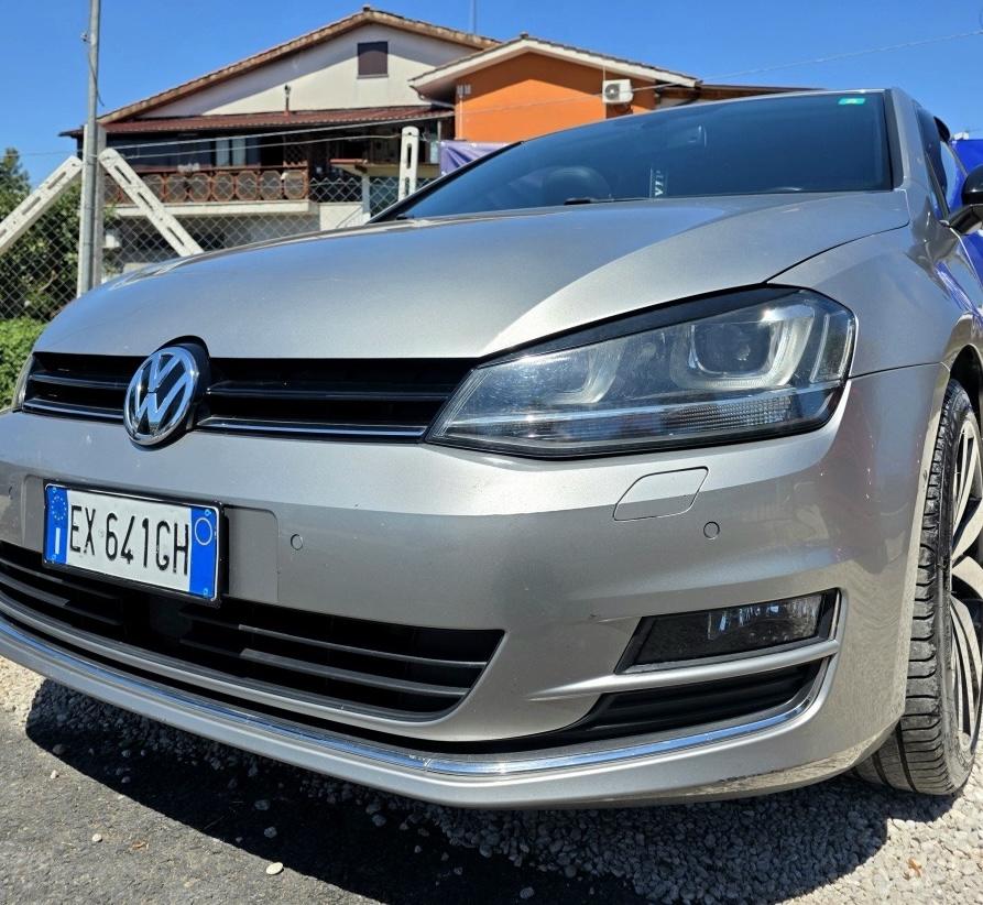 
								VOLKSWAGEN GOLF 7 2.0 TDI full									