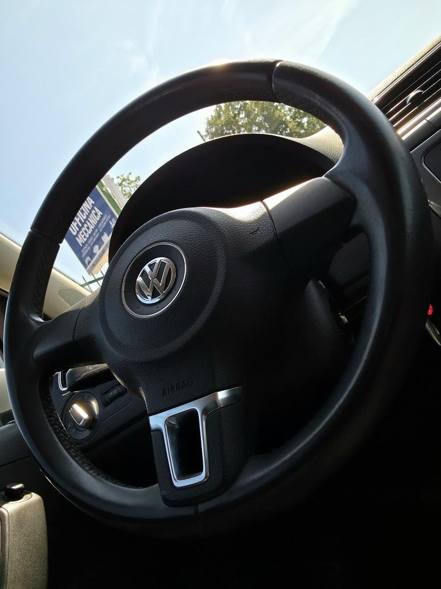 
								VOLKSWAGEN POLO 1.6 TDI DSG full									