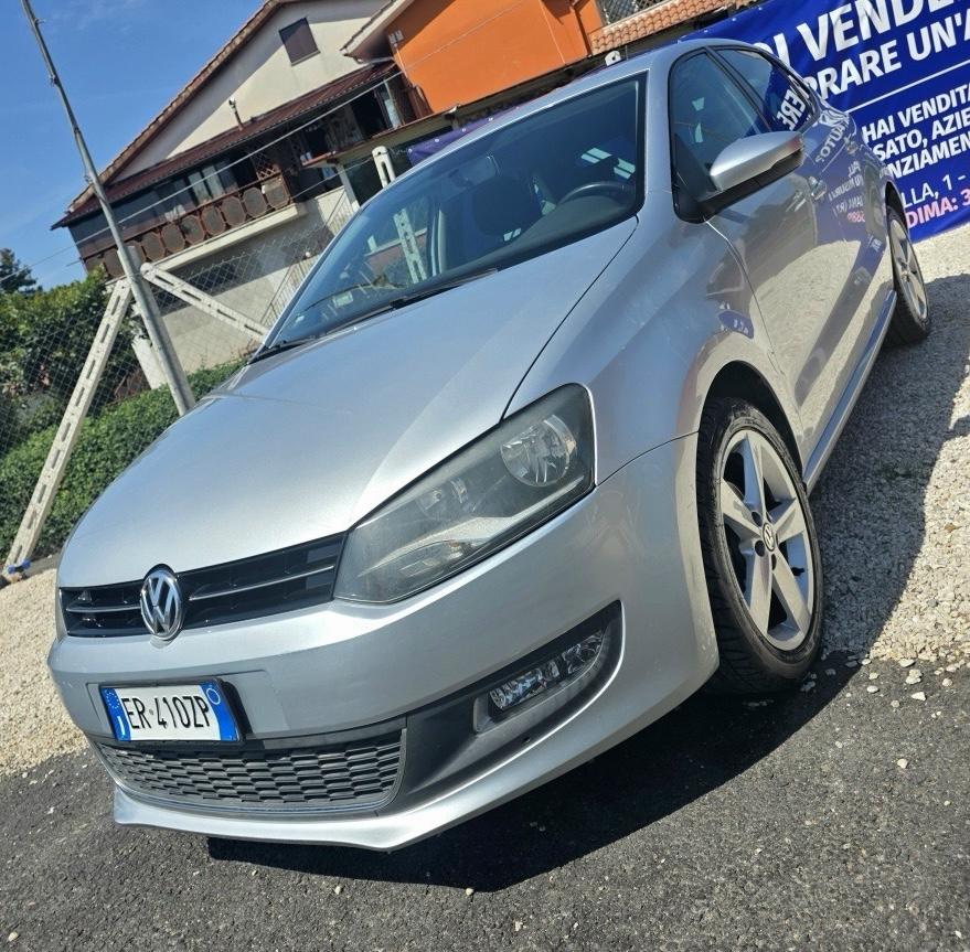 
								VOLKSWAGEN POLO 1.6 TDI DSG full									