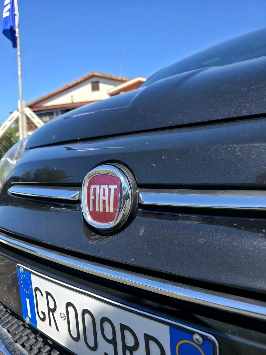 
								FIAT 500C 1.0 HYBRID DOLCEVITA full									