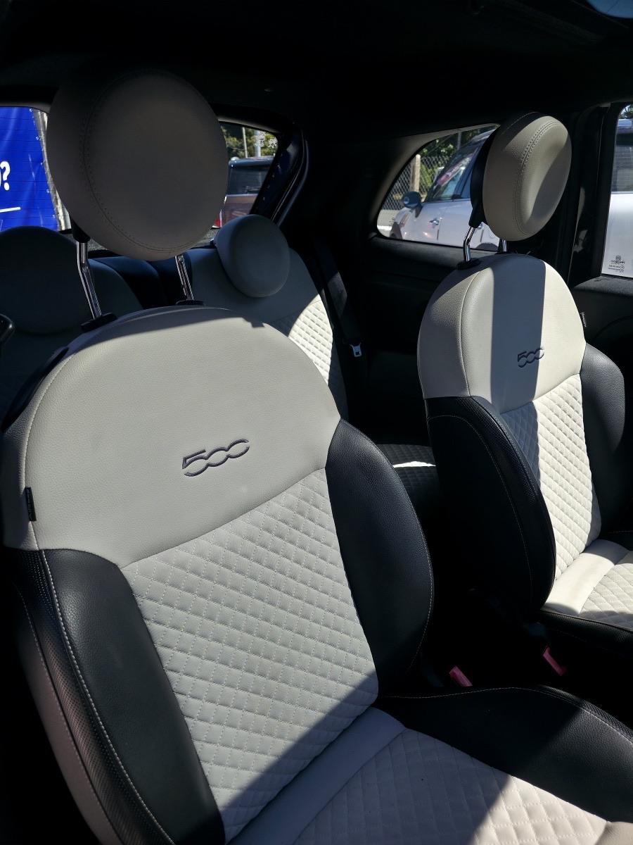 
								FIAT 500C 1.0 HYBRID DOLCEVITA full									