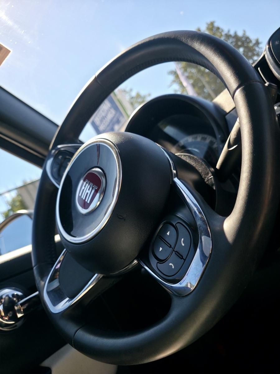
								FIAT 500C 1.0 HYBRID DOLCEVITA full									