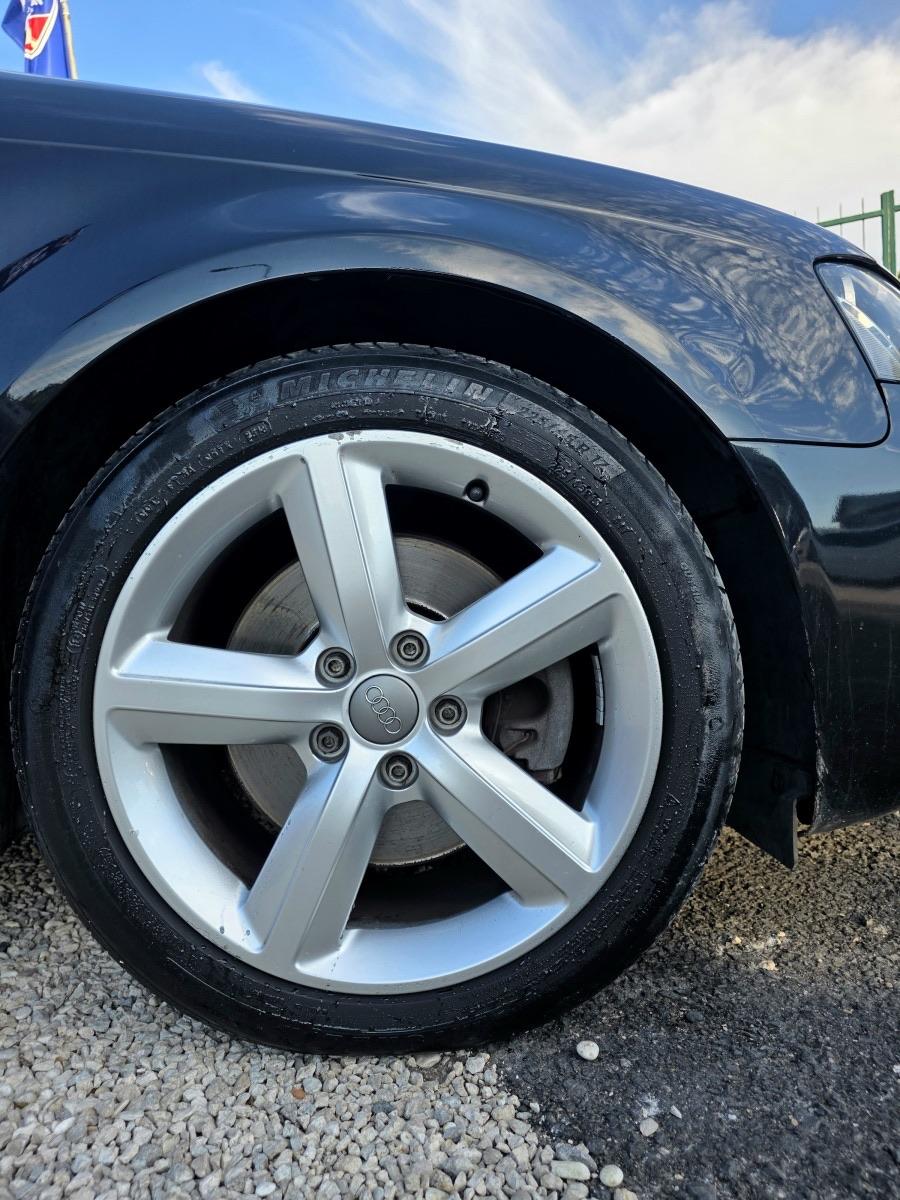 
								AUDI A3 SPORTBACK 2009 full									