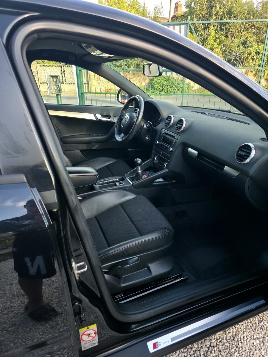 
								AUDI A3 SPORTBACK 2009 full									