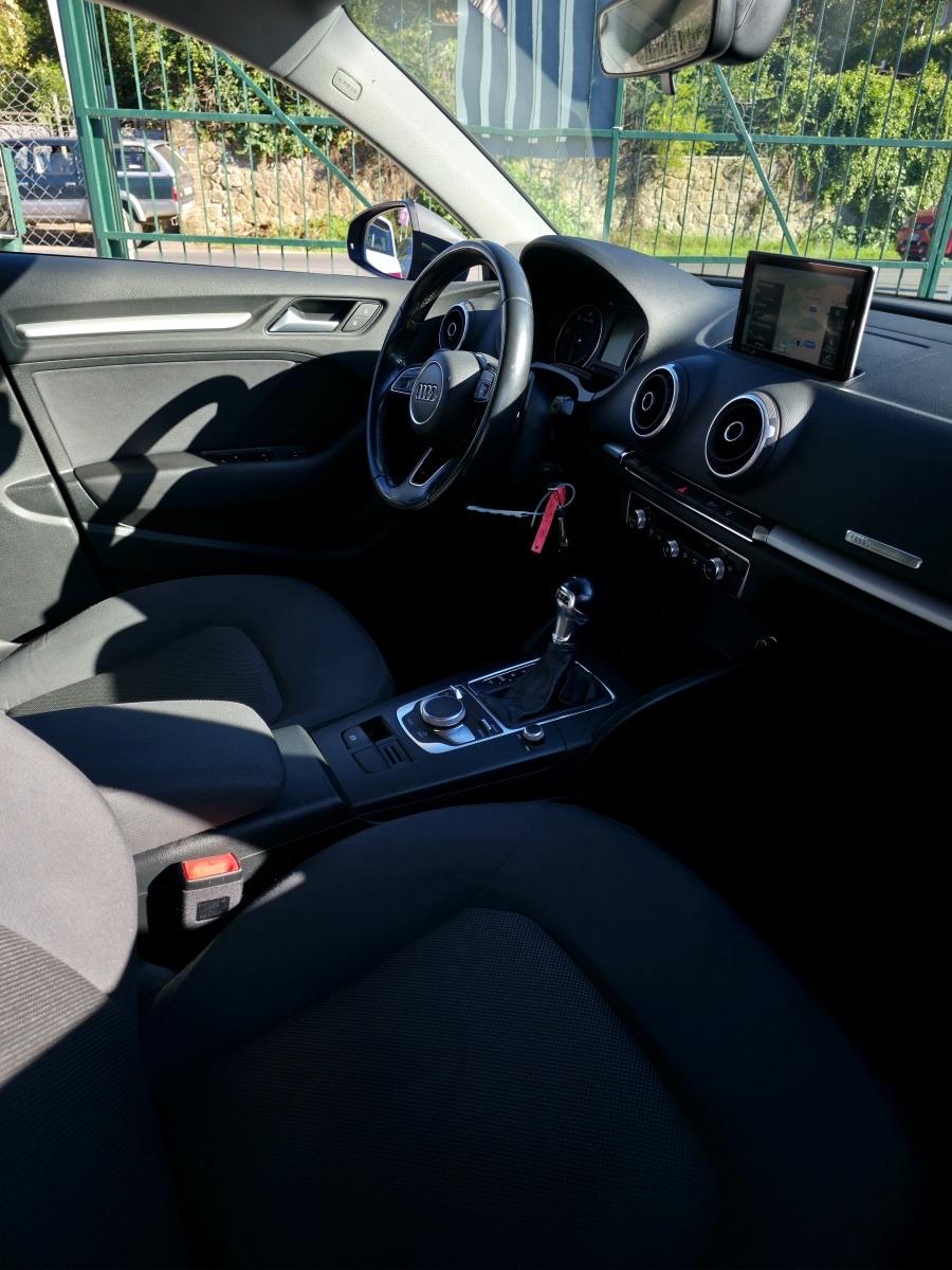 
								AUDI A3 SPORTBACK 2016 full									