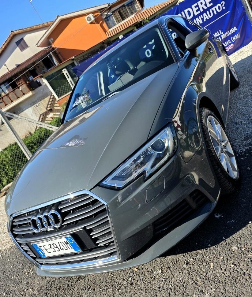 
								AUDI A3 SPORTBACK 2016 full									