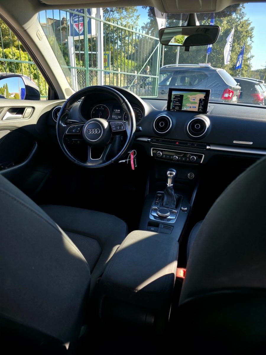 
								AUDI A3 SPORTBACK 2016 full									