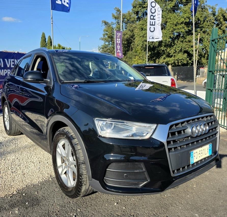 
								AUDI Q3 2.0 TDI full									