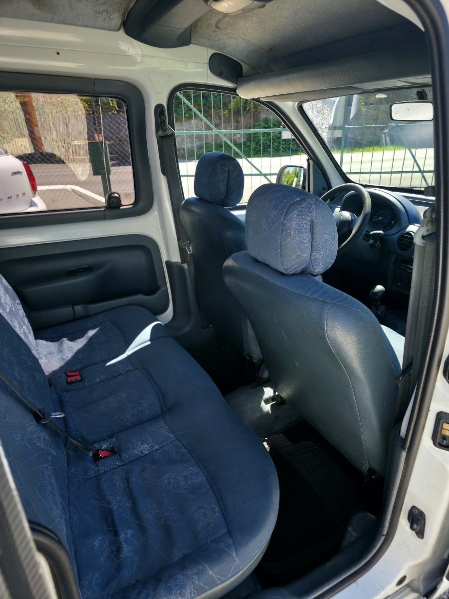 
								RENAULT KANGOO 1.4 BENZINA/GPL full									