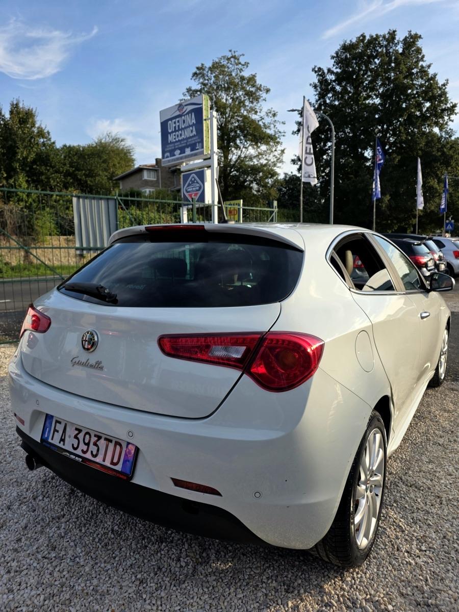 
								ALFA ROMEO GIULIETTA full									