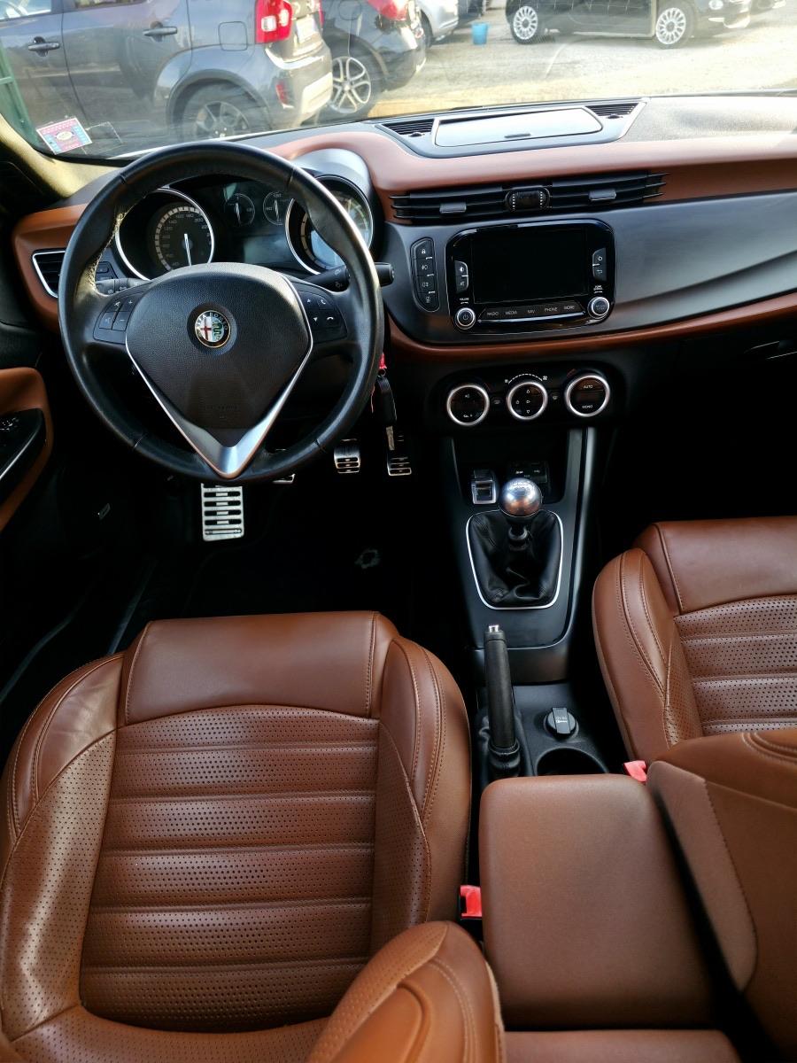 
								ALFA ROMEO GIULIETTA full									