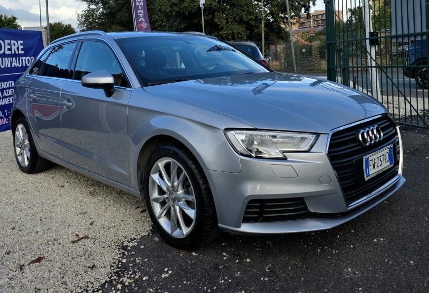 
								AUDI A3 SPORTBACK 30 TDI full									