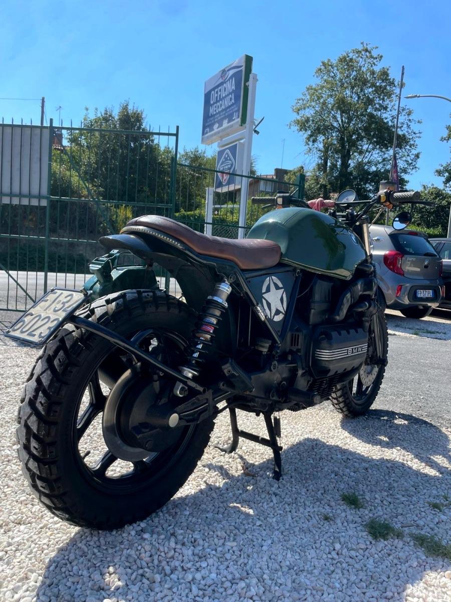 
								BMW K100 RS CAFÉ RACER full									