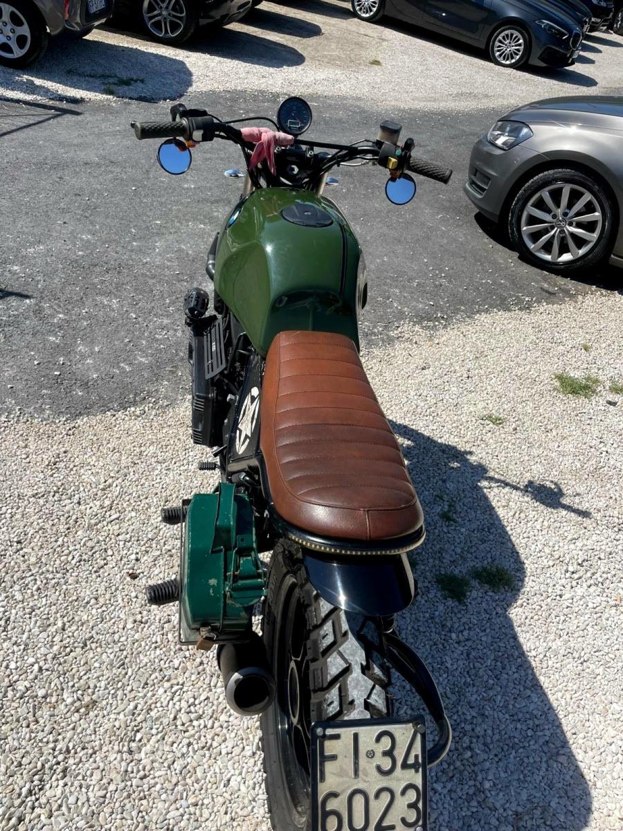 
								BMW K100 RS CAFÉ RACER full									
