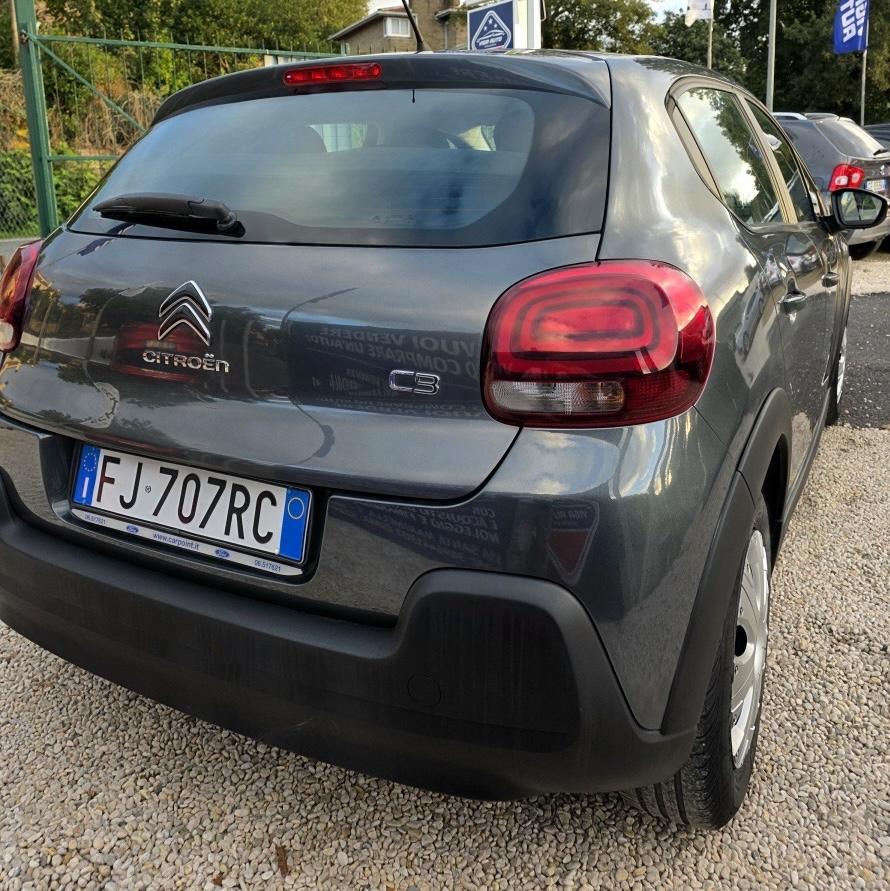 
								CITROËN C3 1.2 PURETECH full									