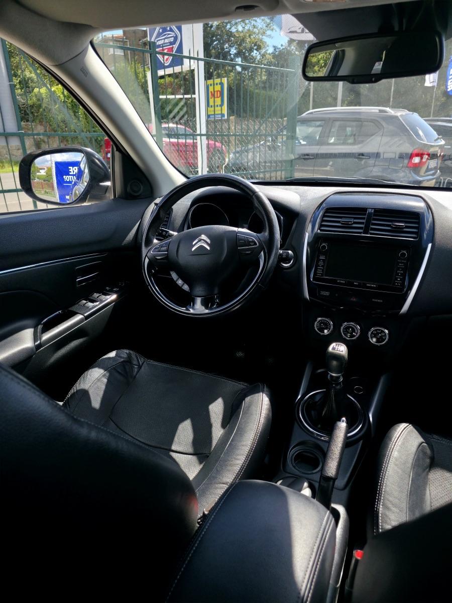 
								CITROËN C4 AIRCROSS full									