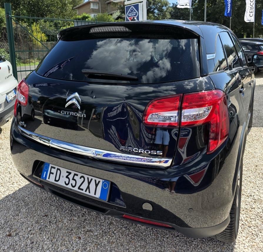 
								CITROËN C4 AIRCROSS full									
