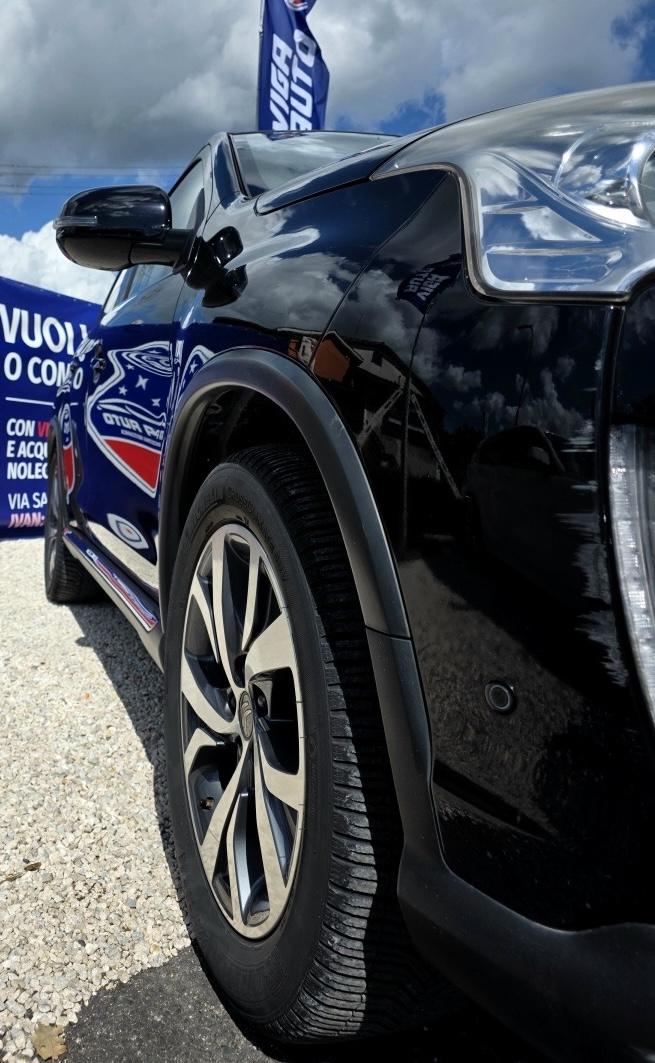 
								CITROËN C4 AIRCROSS full									