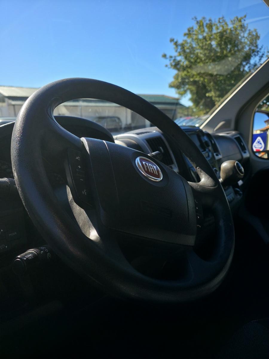 
								FIAT DUCATO 35 2.3 MULTIJET full									