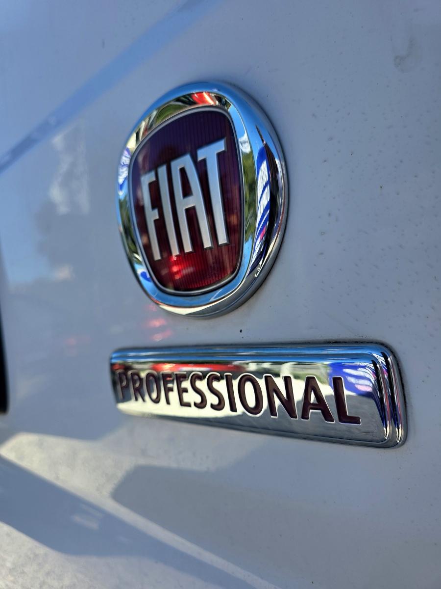 
								FIAT DUCATO 35 2.3 MULTIJET full									