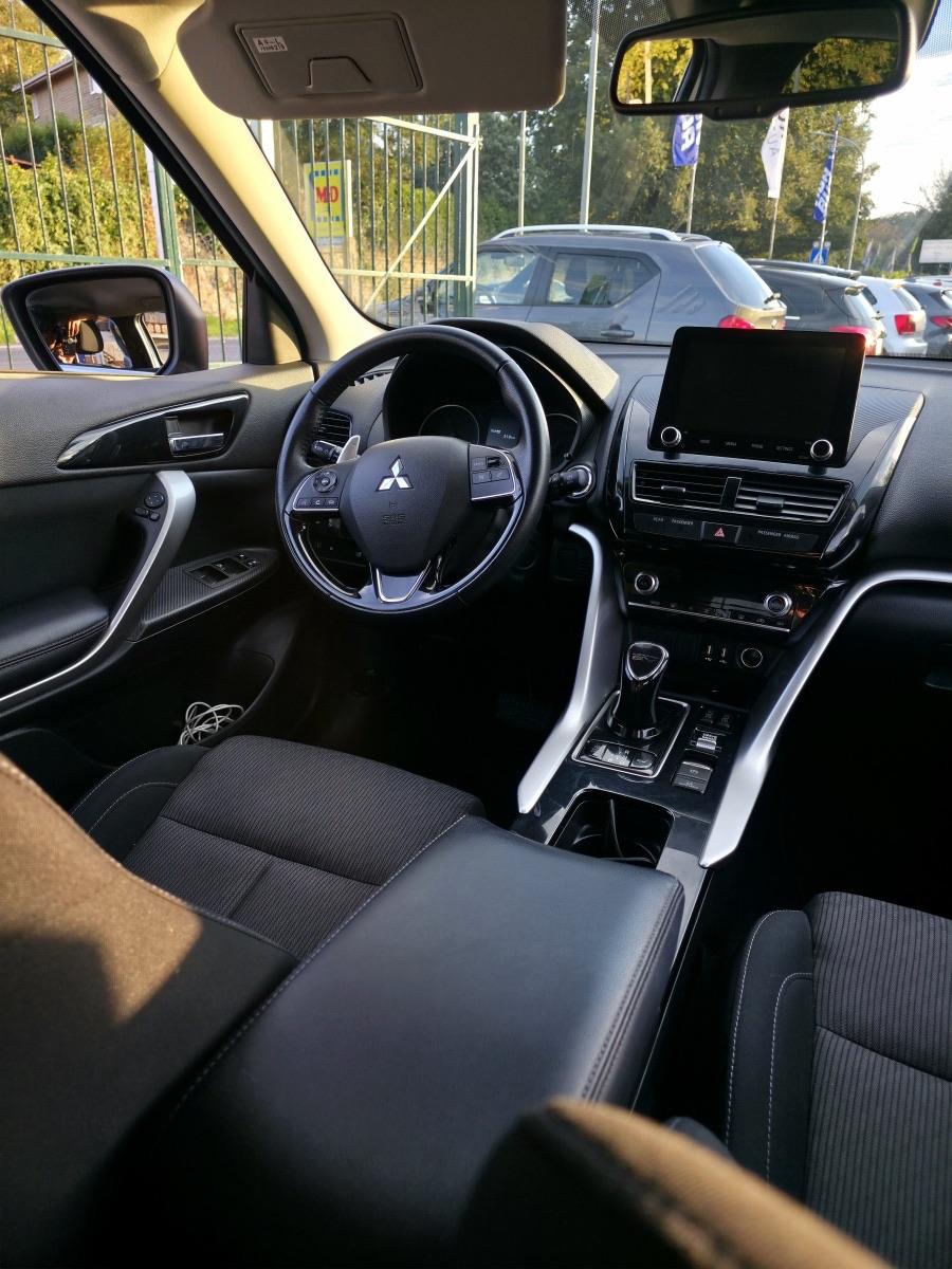 
								MITSUBISHI ECLIPSE CROSS full									