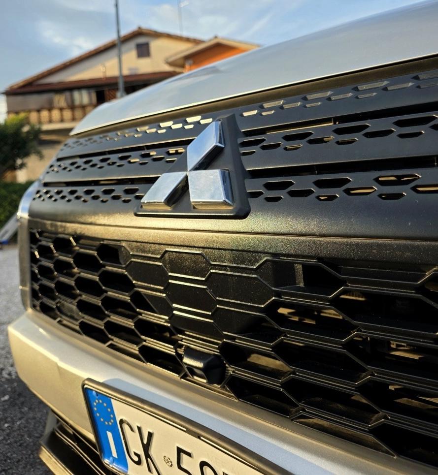 
								MITSUBISHI ECLIPSE CROSS full									