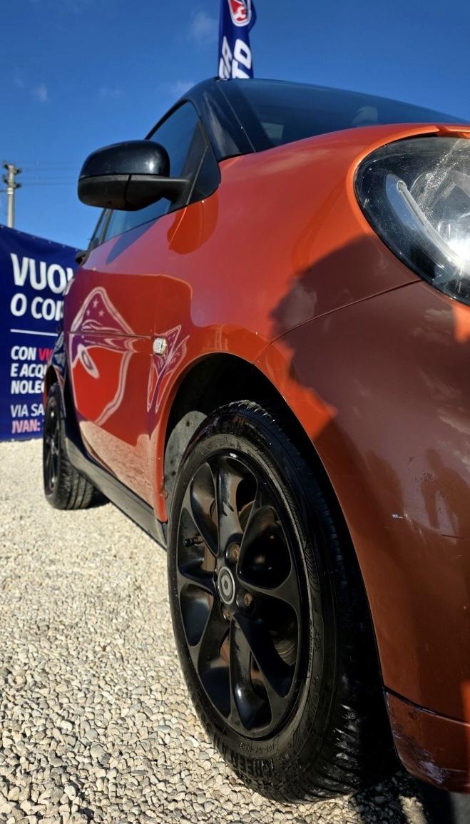 
								SMART FORTWO 1.0 71 CV PRIME full									
