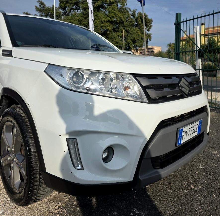 
								SUZUKI VITARA 1.6 VVT 4WD full									