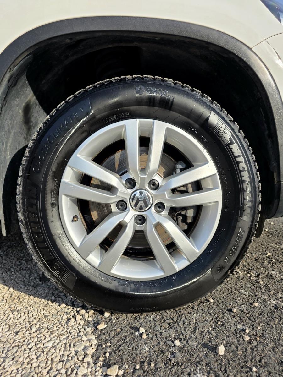 
								VOLKSWAGEN TIGUAN TREND & FUN BLUEMOTION full									