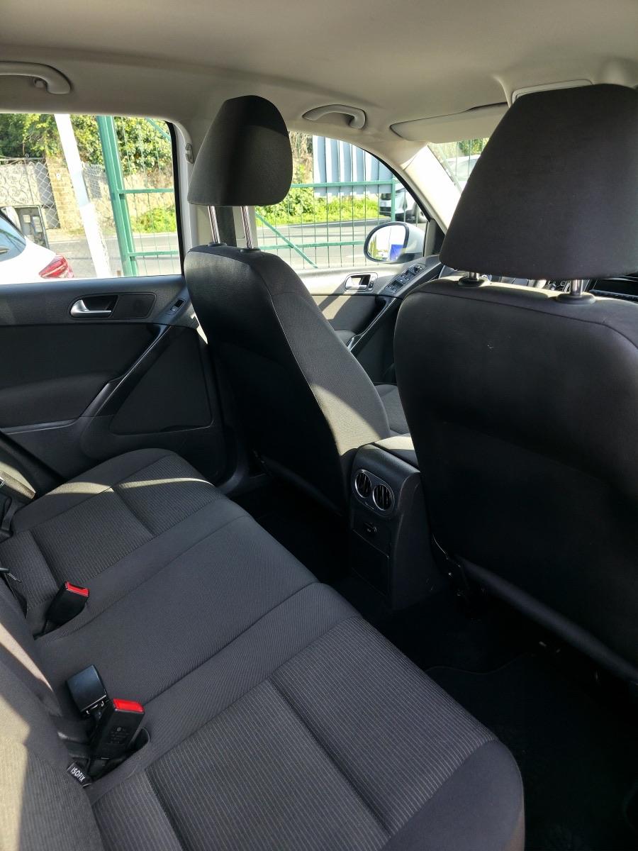 
								VOLKSWAGEN TIGUAN TREND & FUN BLUEMOTION full									