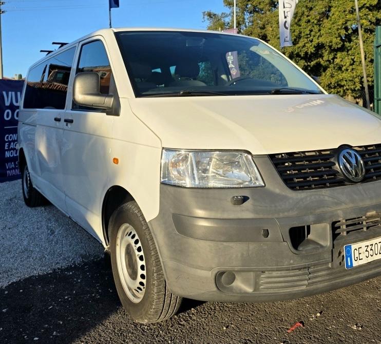 
								VOLKSWAGEN TRANSPORTER T5 full									