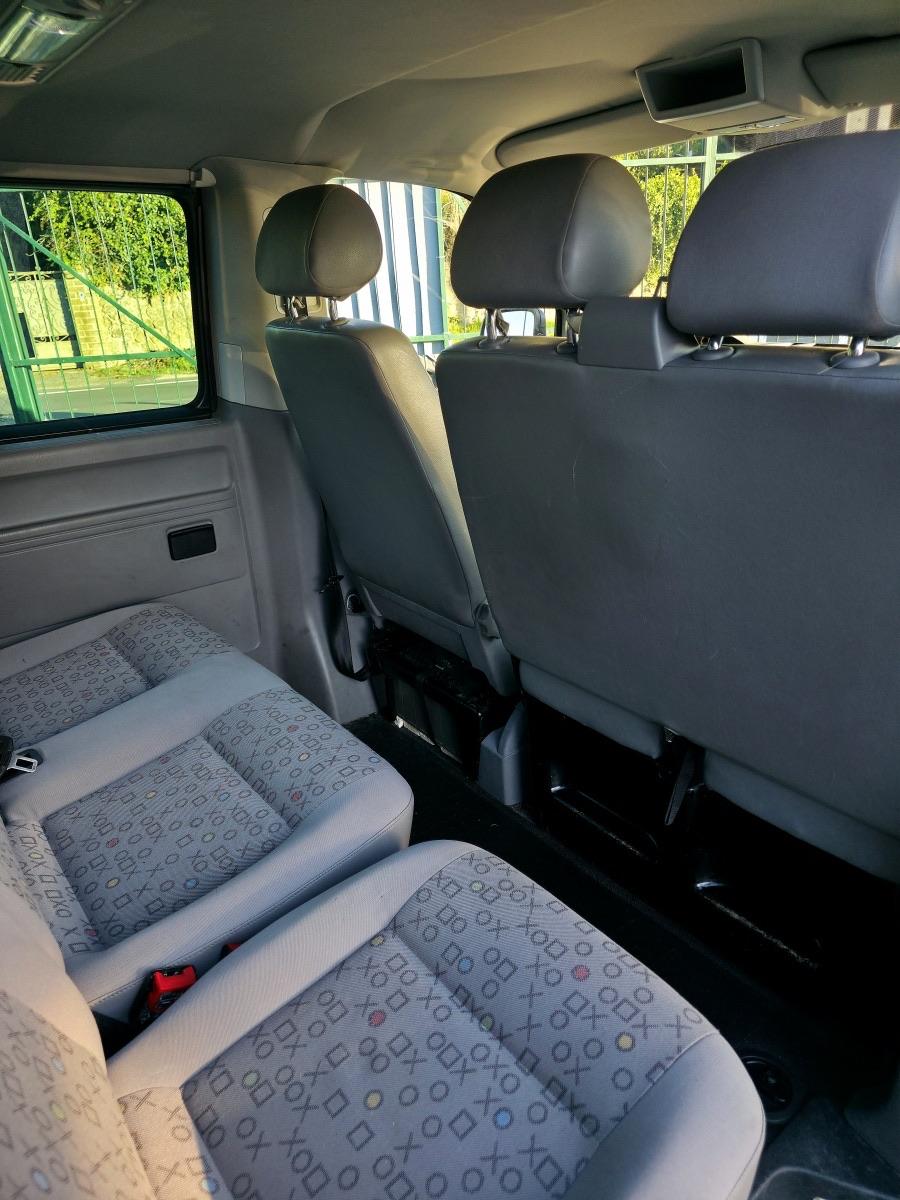 
								VOLKSWAGEN TRANSPORTER T5 full									