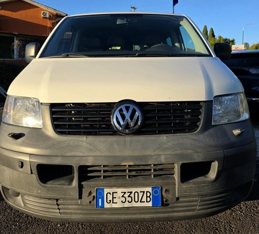 
								VOLKSWAGEN TRANSPORTER T5 full									