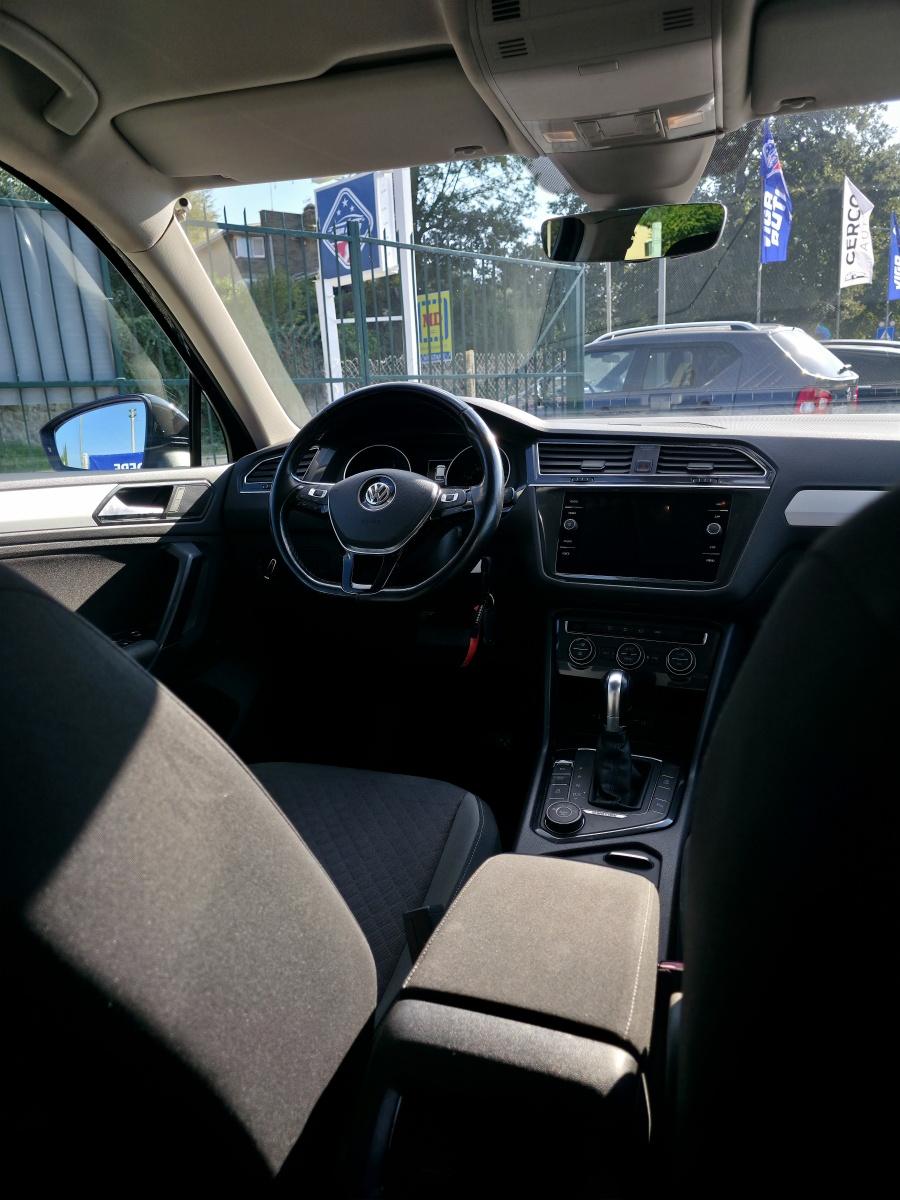 
								Volkswagen Tiguan 2.0 TDI Advanced 4MOTION full									