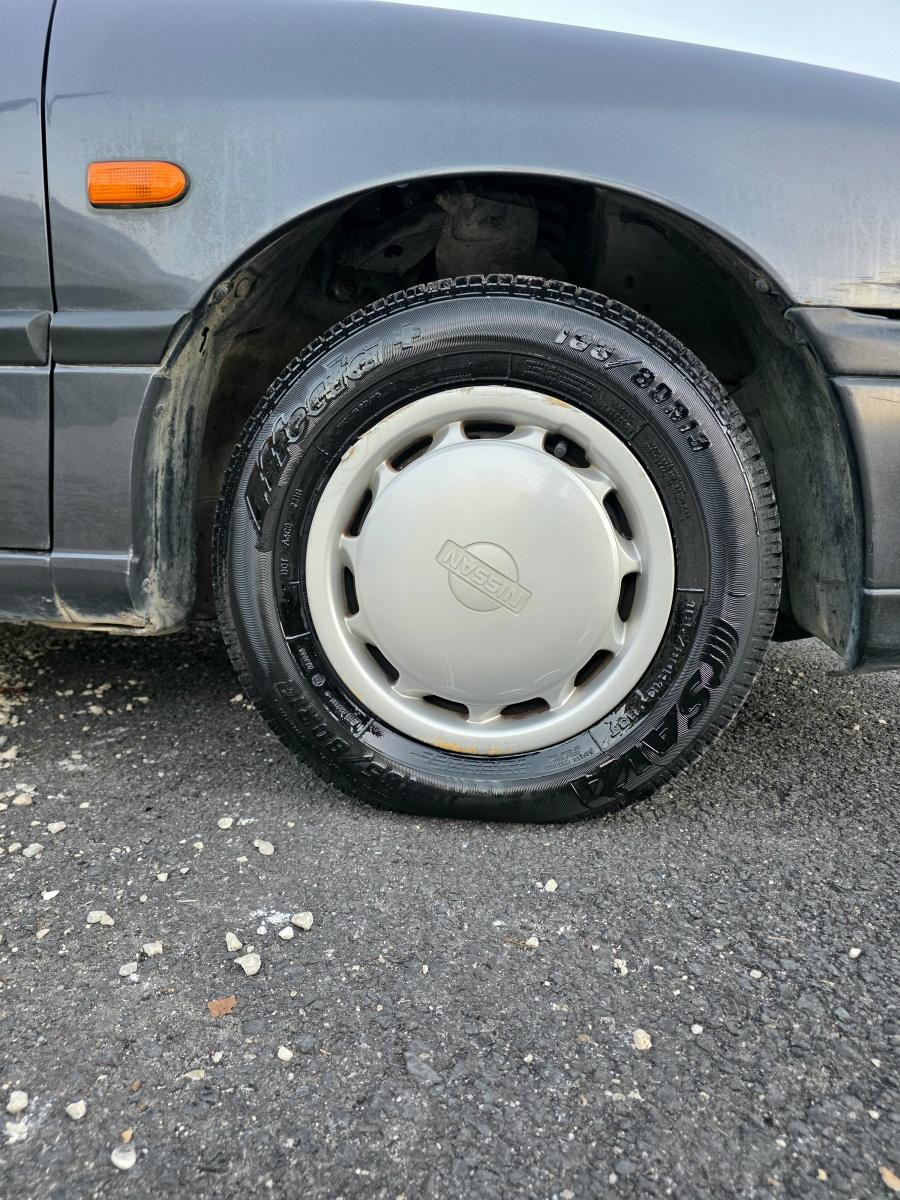 
								Nissan Primera 1.6 SLX 90 CV full									