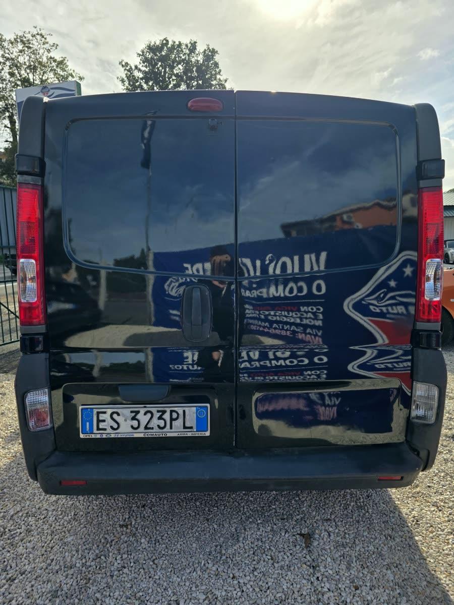
								Opel Vivaro 2.0 CDTI 114 CV full									